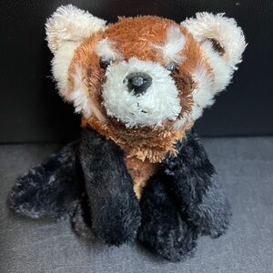 Adorable Plush Red Panda Toy - Brown and Black